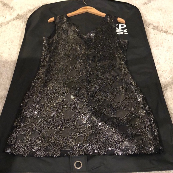 Express sequin dress - Picture 6 of 7